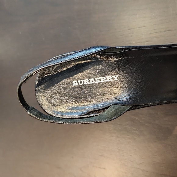 BURBERRY womans slingback heel size 38.5 black, EUC - Picture 15 of 17